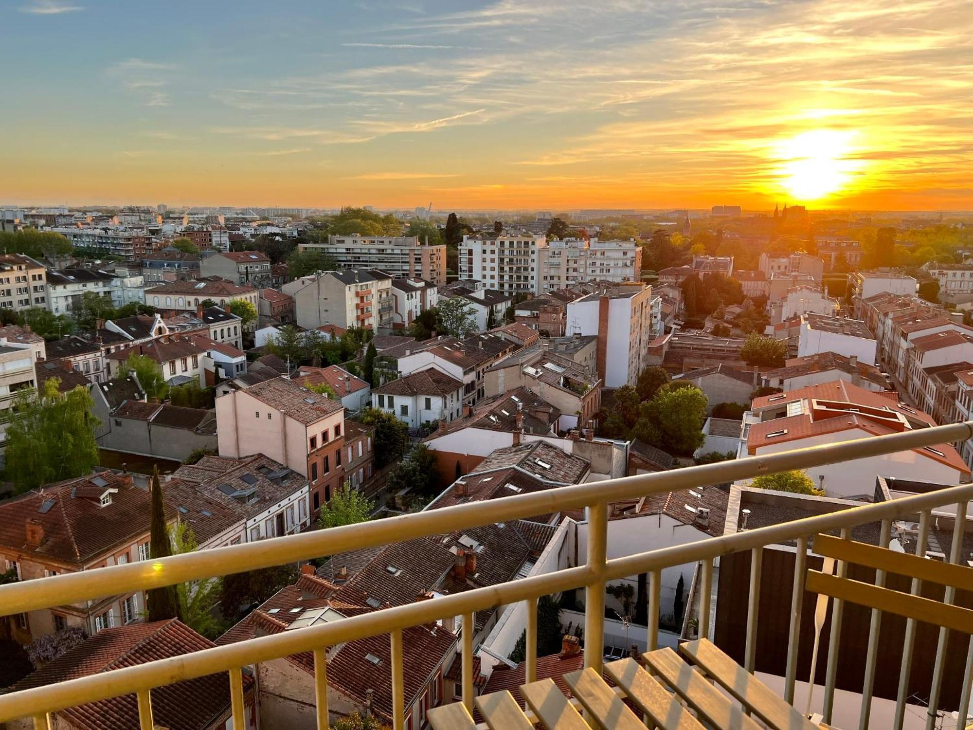 Sunset Duplex - Grand-Rond, Jardin Des Plantes, Centre-Ville, 2 Bdrs 60M2, Ac, Free Public Car Park 200M Away, Netflix - T3 60M2 Avec Clim, Parking Public Gratuit A 200M Toulouse Eksteriør billede