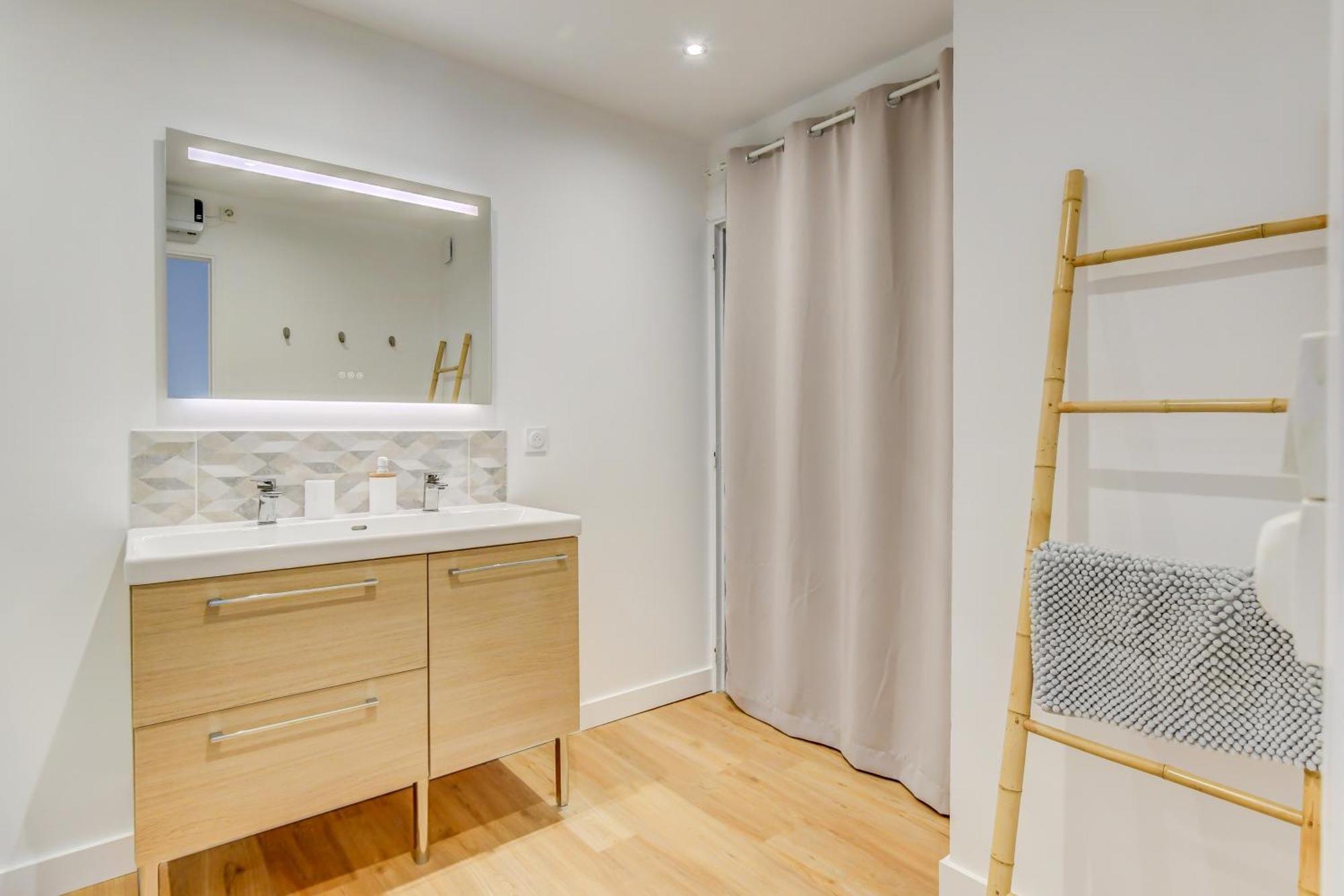 Sunset Duplex - Grand-Rond, Jardin Des Plantes, Centre-Ville, 2 Bdrs 60M2, Ac, Free Public Car Park 200M Away, Netflix - T3 60M2 Avec Clim, Parking Public Gratuit A 200M Toulouse Eksteriør billede